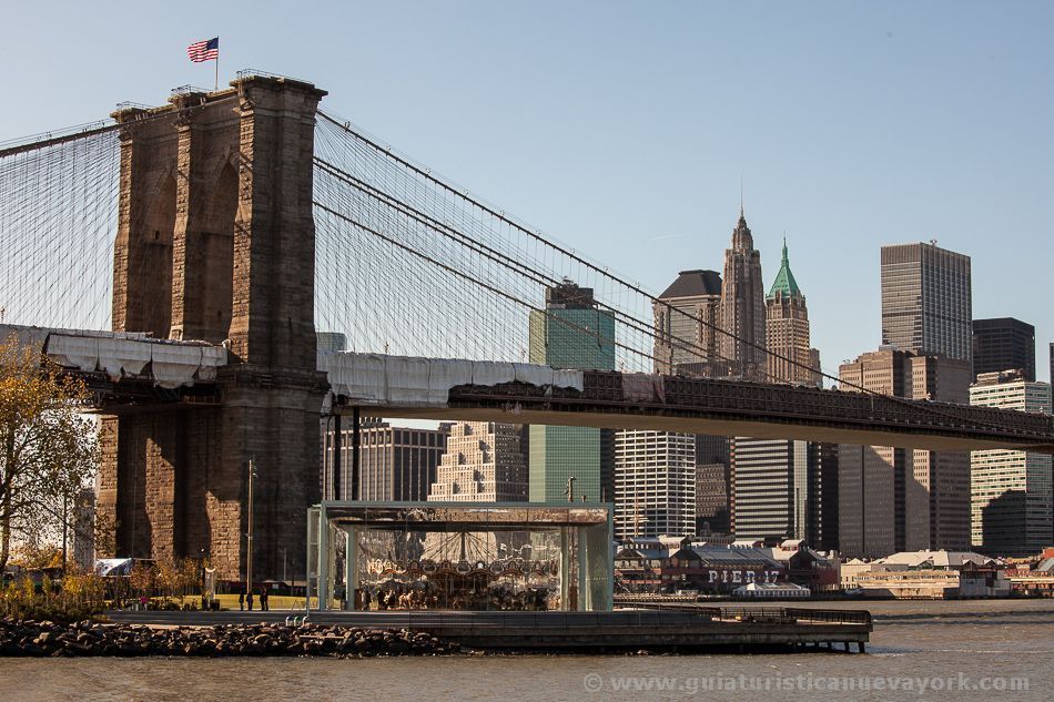 Un paseo por DUMBO