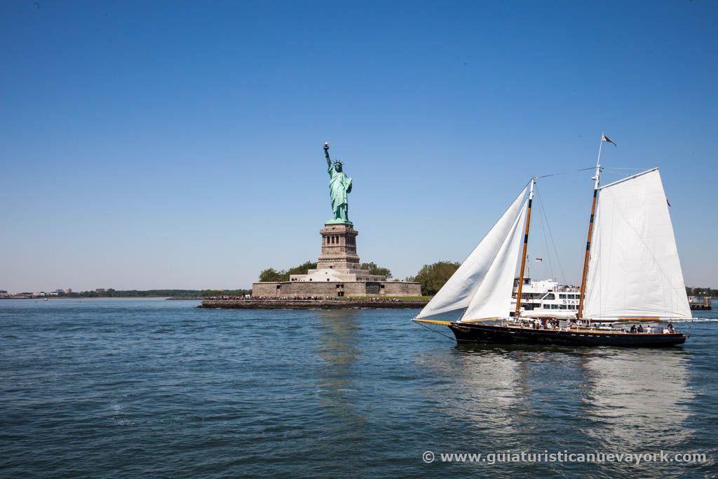 Estatua de la Libertad desde el Water Taxi