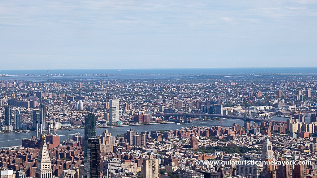 El puente de Williamburg y Queens