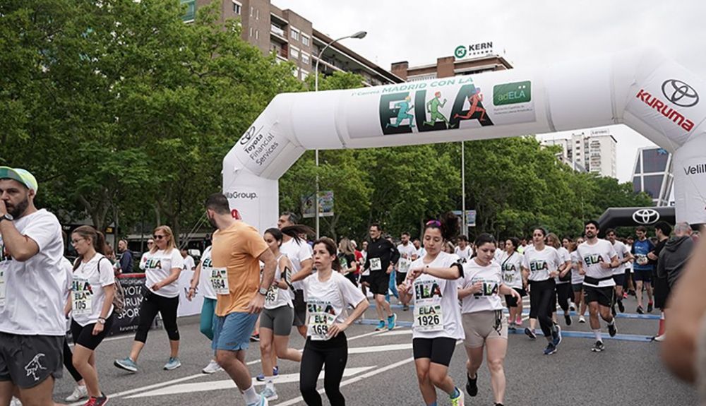 Tomando la salida en la primera carrera de preparación