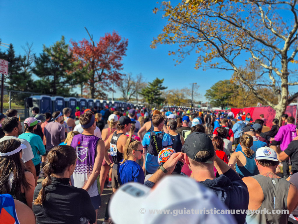 En el interior de uno de los corrales de salida