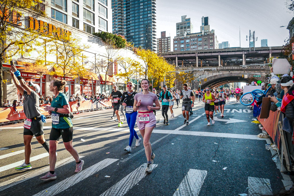 Llegada a la Primera Avenida, tras cruzar el puente de Queensboro