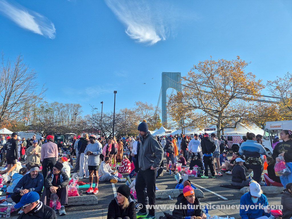 Uno de los village de la maratón
